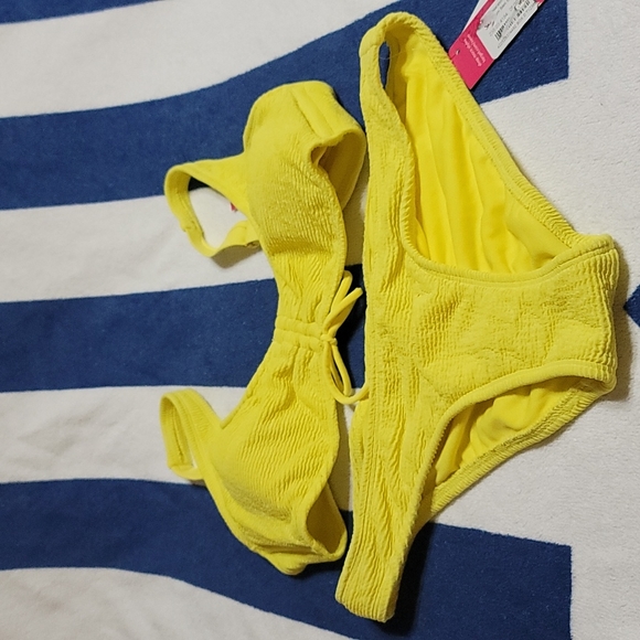 Xhilaration Yellow Textured Cinch Front Bralette Bikini Set~Medium - Picture 2 of 6